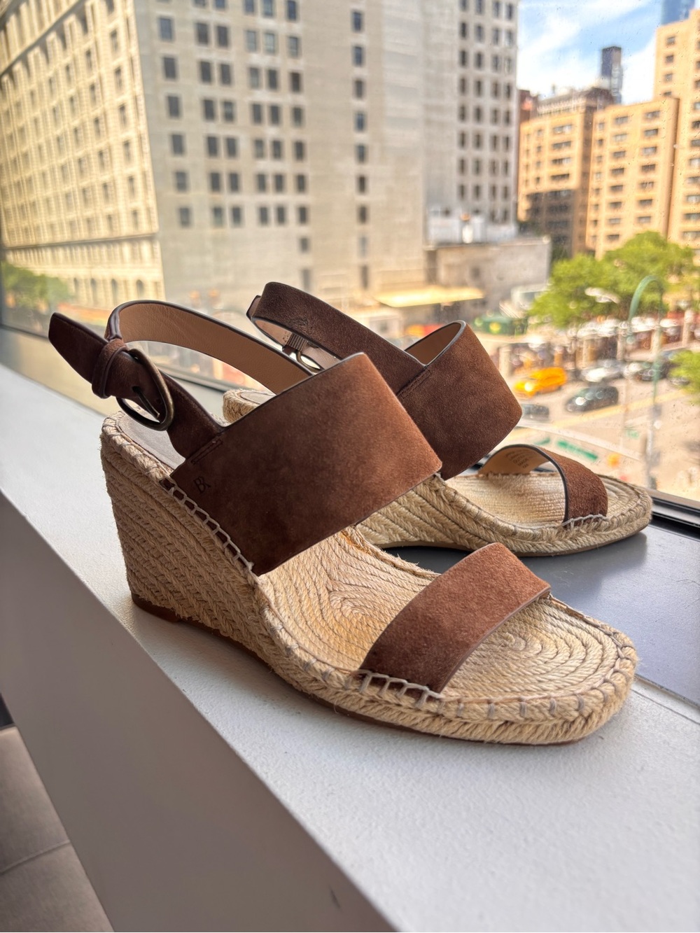 Banana Republic ESPADRILLE WEDGE SANDAL - Picture 3 of 11
